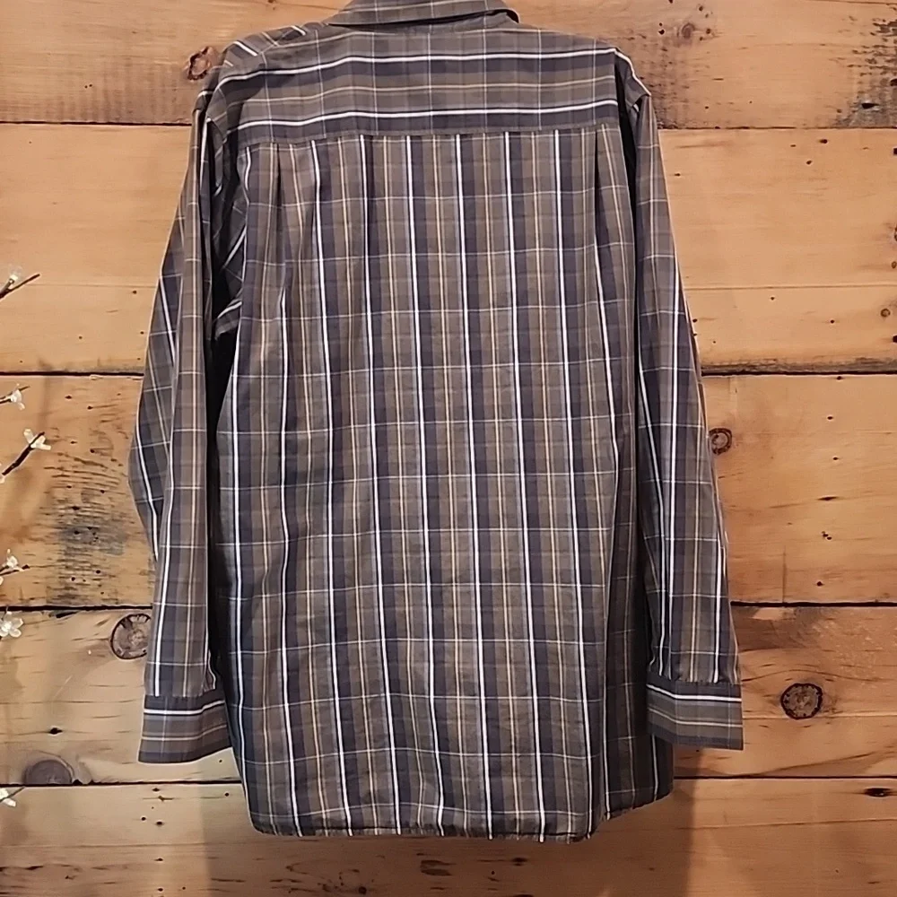 XL The North Face Plaid Button Down Shirt